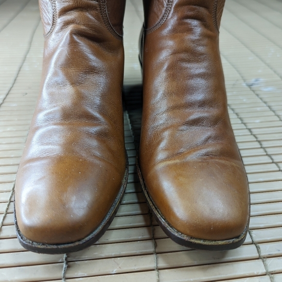 Lucchese women's sz 5.5A cognac brown leather round toe cowgirl Western boots. H - Picture 4 of 9